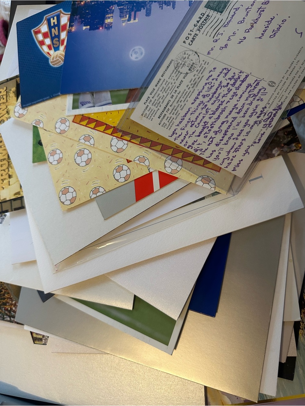 FIFA Soccer Memorabilia – Dick Howard Archive 40 Letters & Cards (1971–2011 - Picture 13 of 14